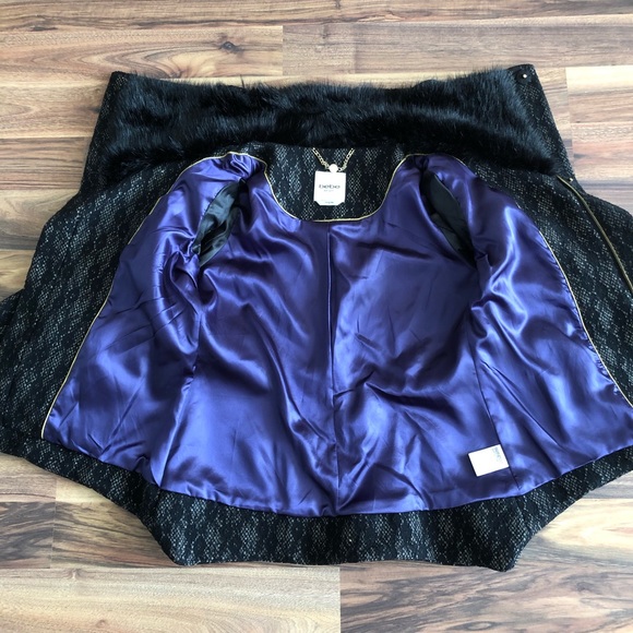 Bebe asymmetric lace pattern coat - Picture 6 of 12